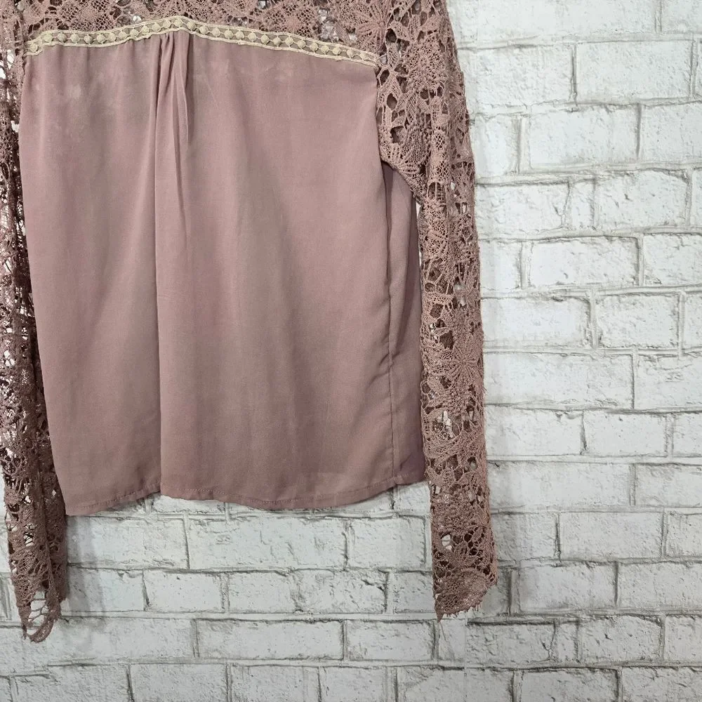Cute lace top light brown blouse